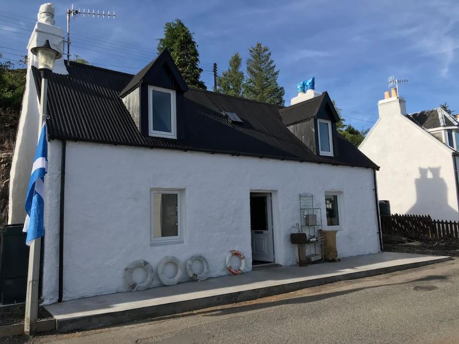 Isle Of Skye Cottage Kyleakin Exterior photo
